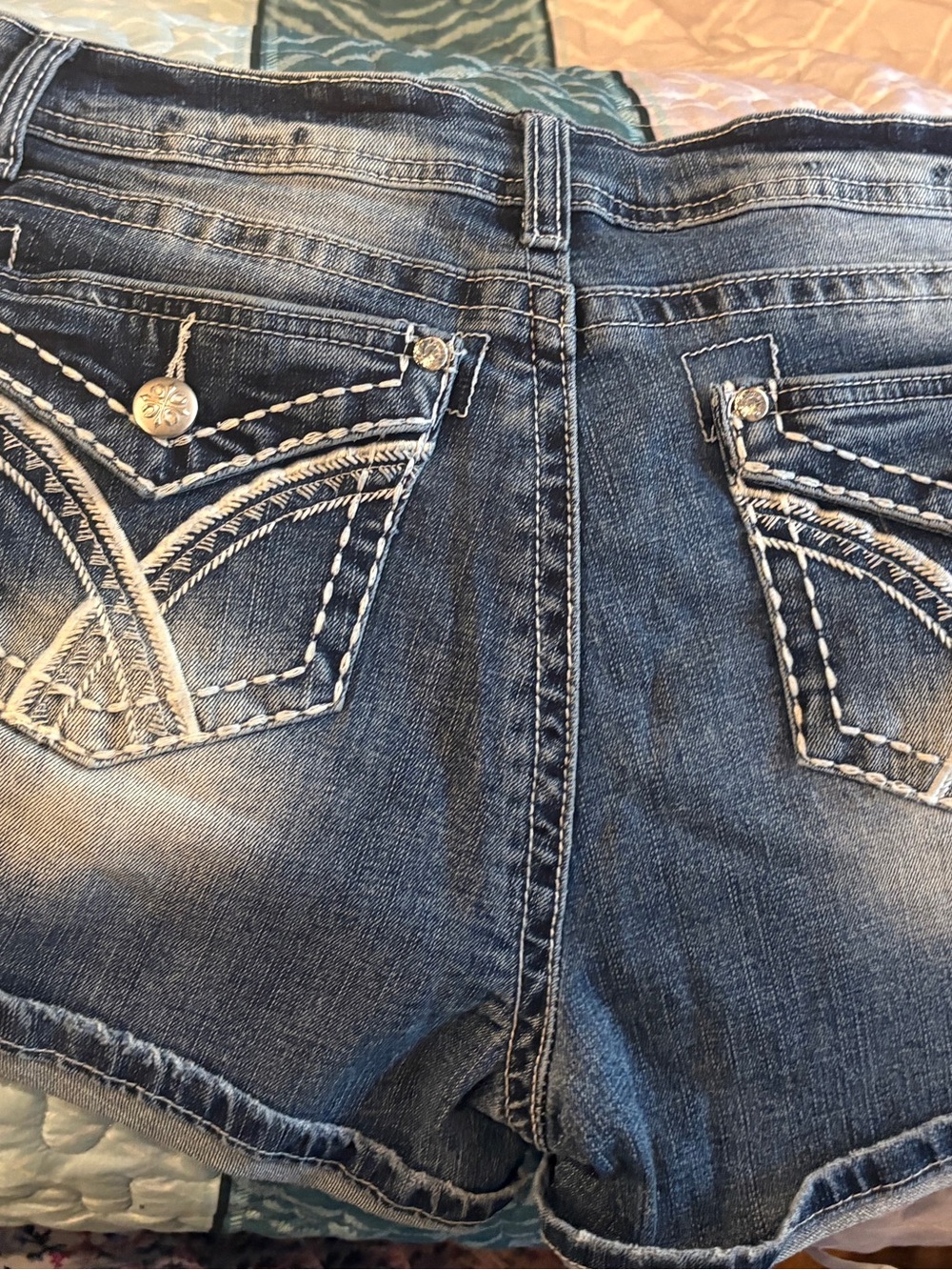 Women’s Distressed Dark Blue Denim Jean Shorts with Embroidered Back Pockets - Picture 11 of 14